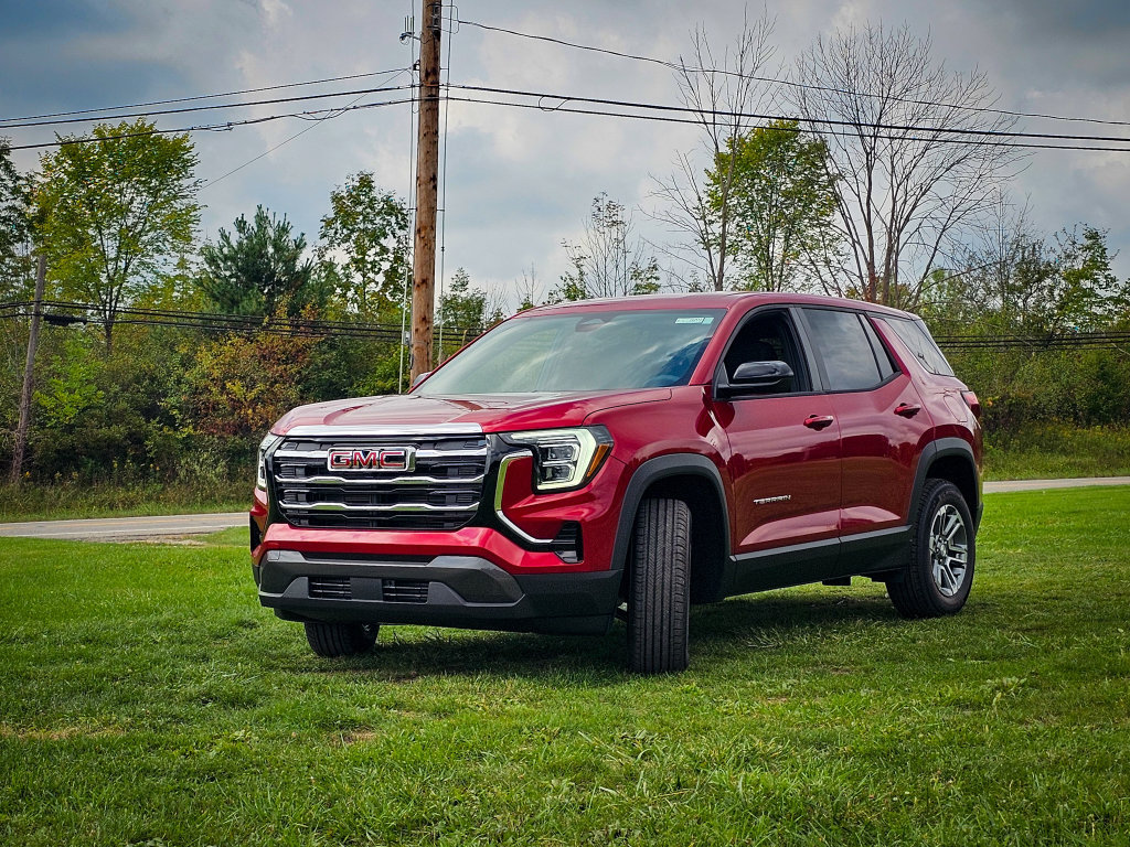 New 2027 GMC Terrain Elevation AWD/4WD image 7