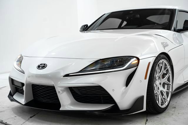 Used 2022 Toyota Supra Premium w/ Driver Assist Package image 9