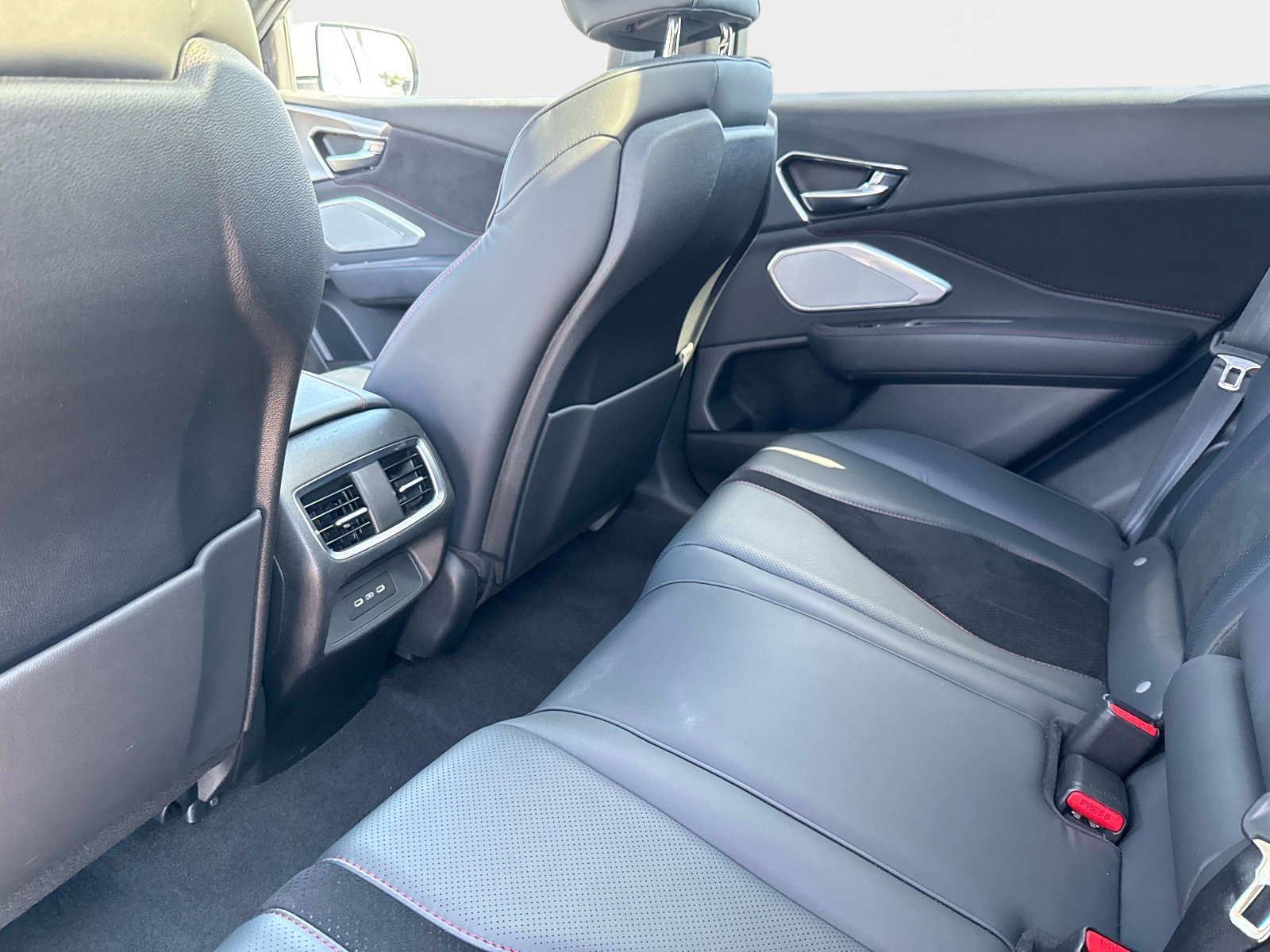 Used 2023 Acura RDX A-Spec image 16