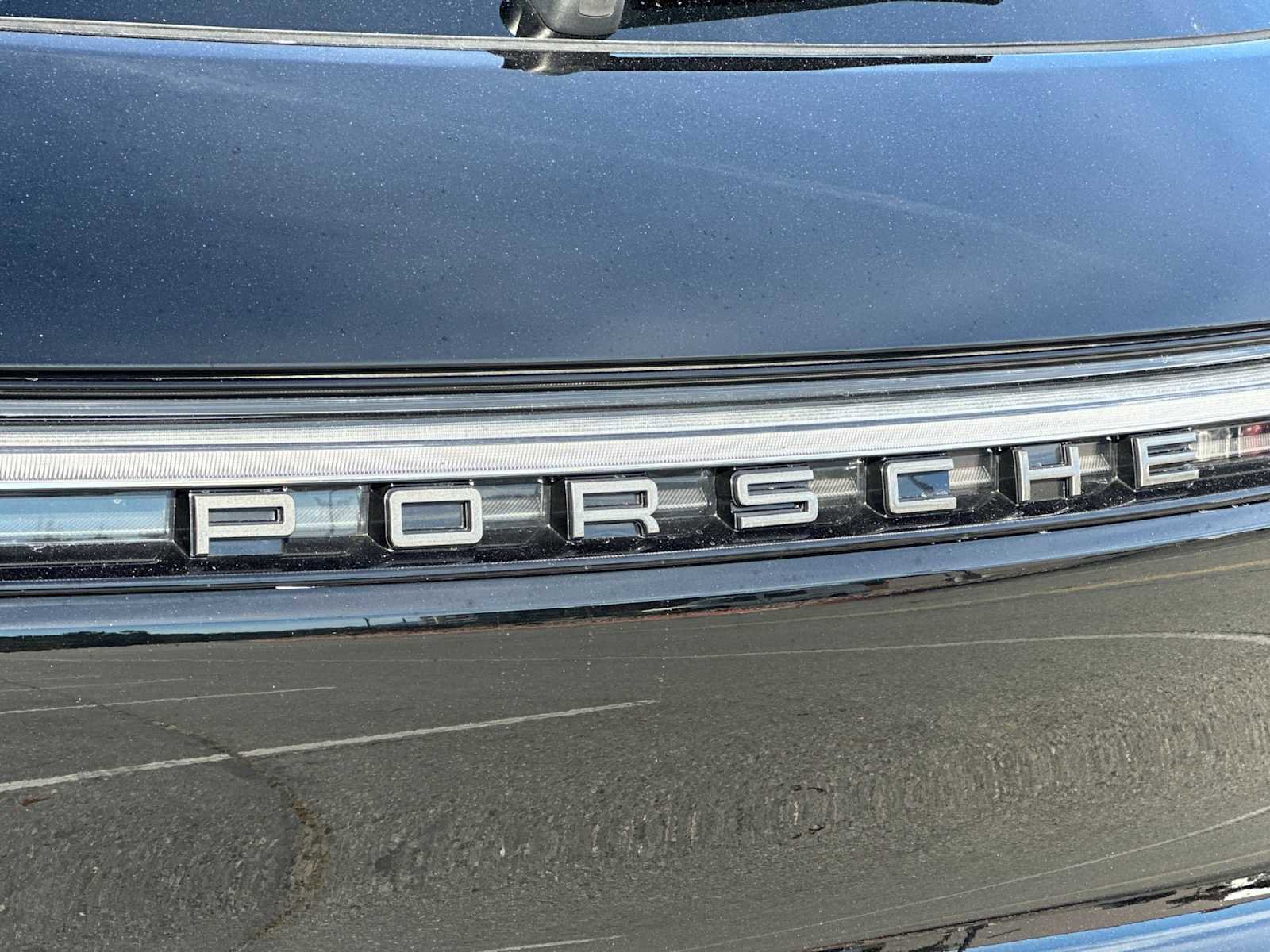 Used 2025 Porsche Macan Turbo image 28