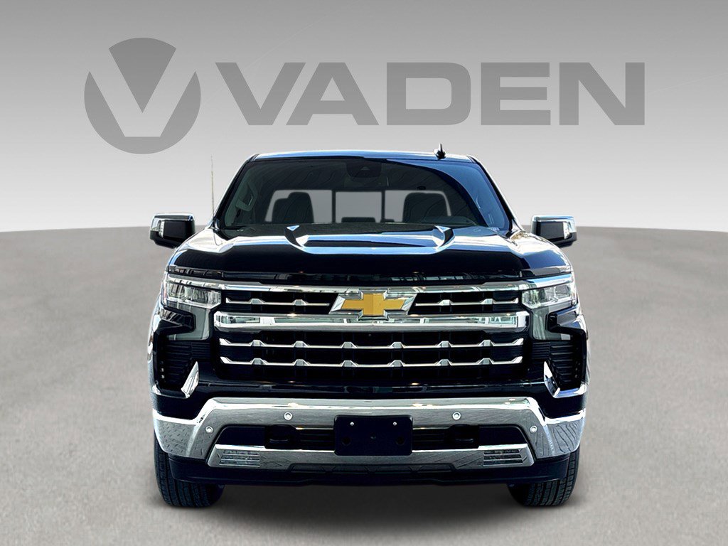 Used 2024 Chevrolet Silverado 1500 LTZ image 2