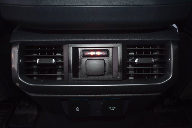 Used 2023 Ford F150 Lariat w/ Equipment Group 502A High image 48