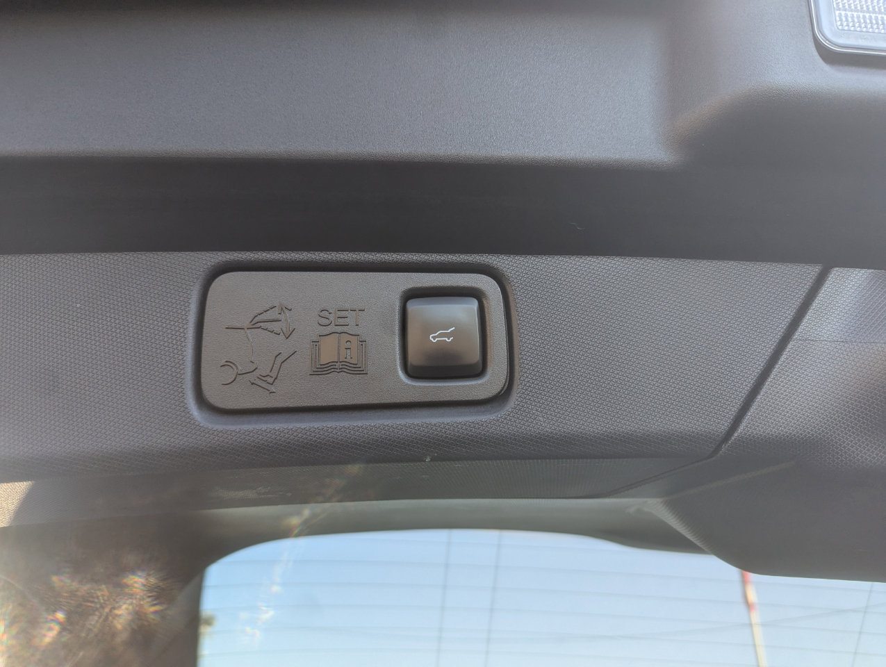 Used 2022 Ford Mustang Mach-E Premium w/ Ice White Appearance Package image 45