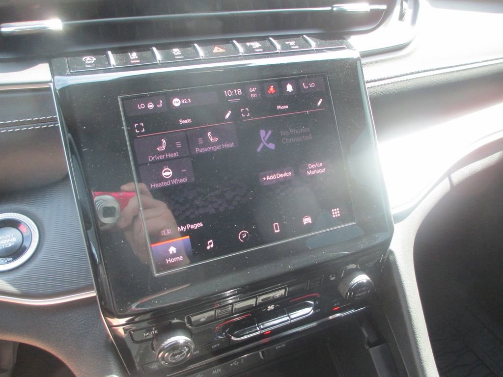 Used 2025 Jeep Grand Cherokee L Laredo w/ Luxury Tech Group I AWD/4WD image 28