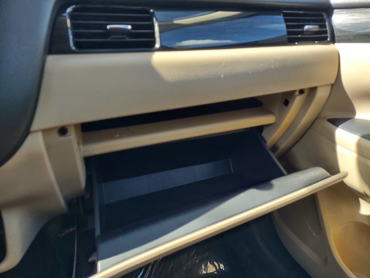 Used 2018 Mitsubishi Outlander SEL AWD/4WD image 20