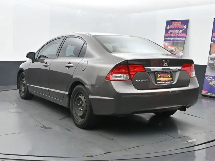 Used 2010 Honda Civic LX image 9