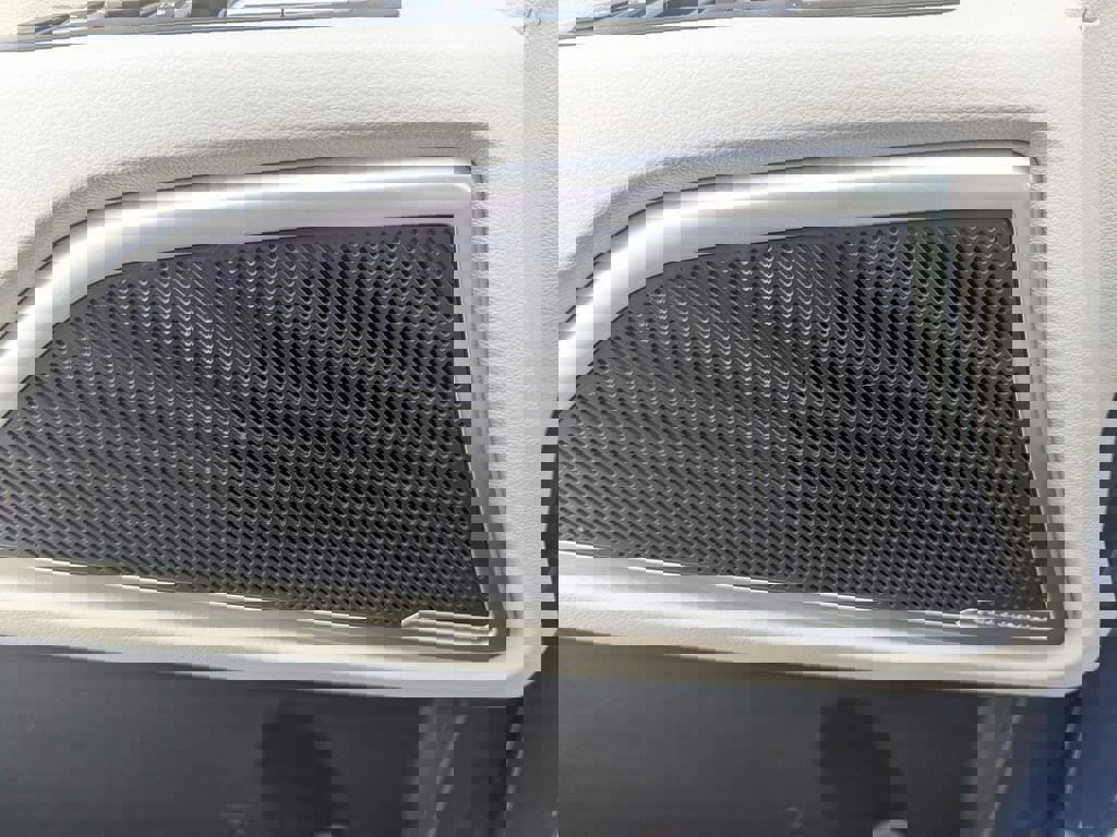 Used 2023 Kia Telluride EX image 18