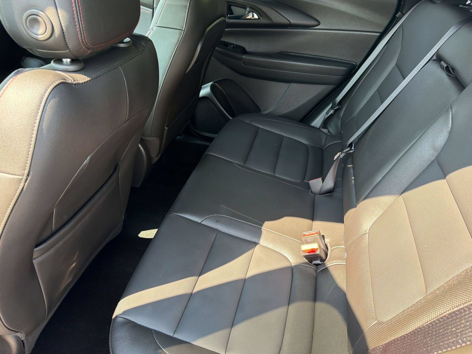 Used 2024 Chevrolet TrailBlazer RS w/ Convenience Package FWD image 23