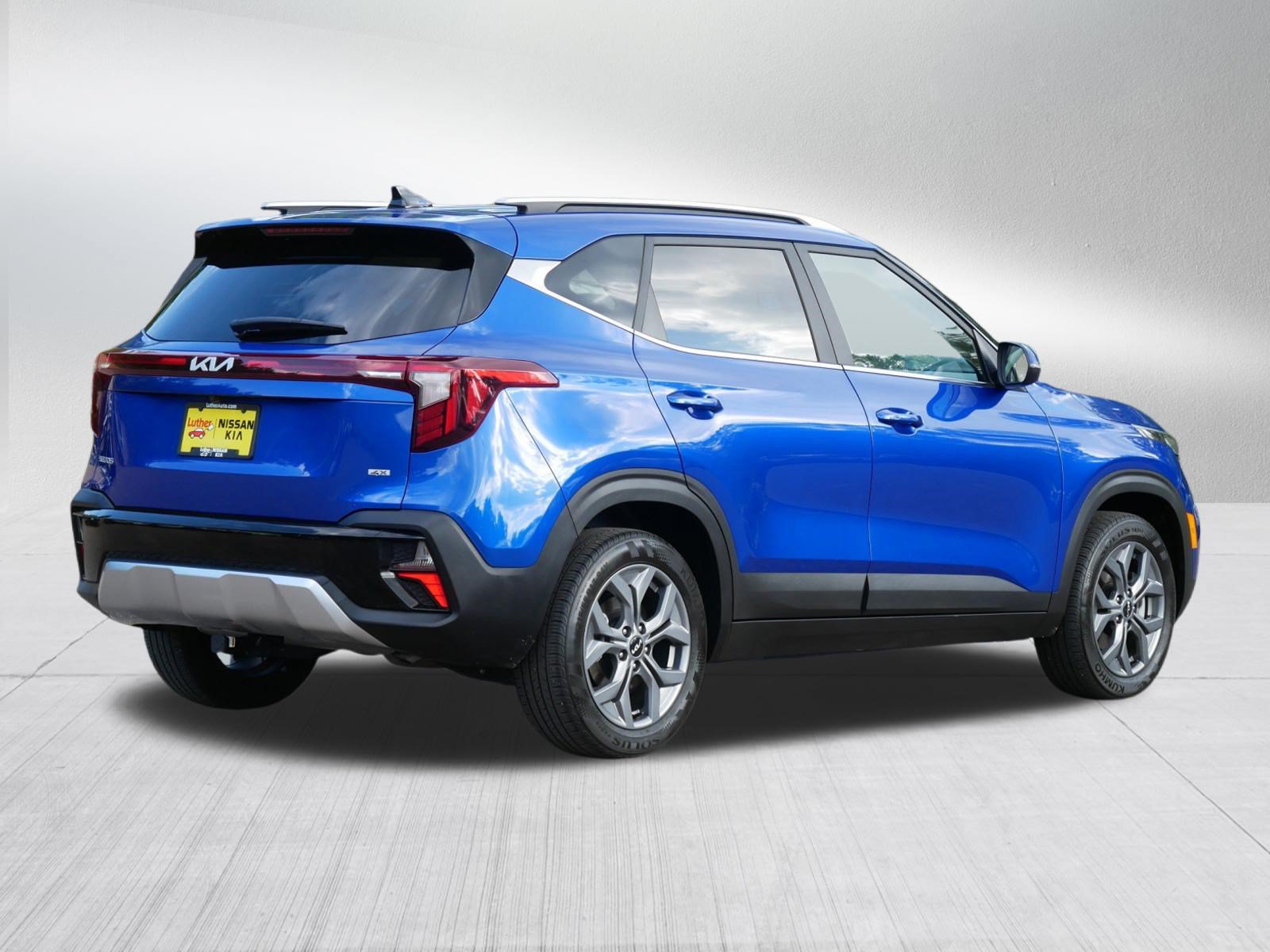 Certified 2024 Kia Seltos S AWD/4WD image 7