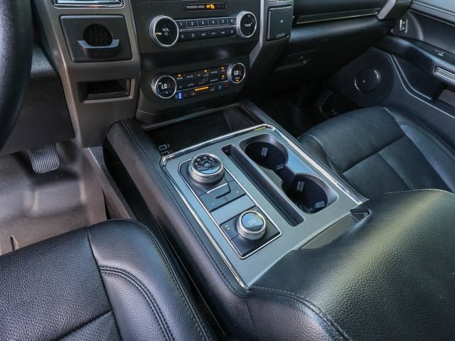 Used 2019 Ford Expedition XLT w/ Equipment Group 202A AWD/4WD image 21