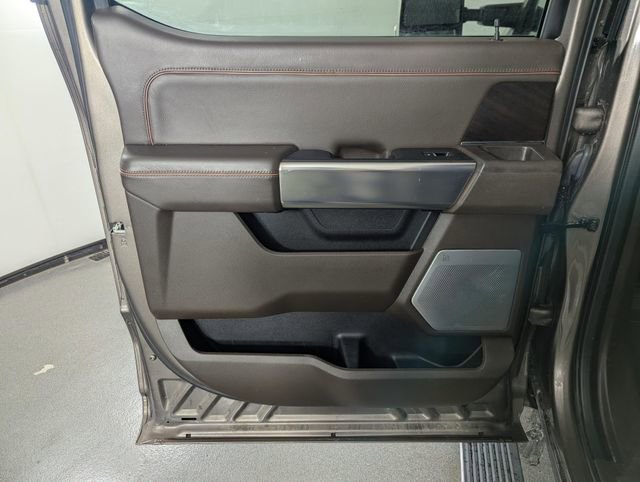 Used 2023 Ford F350 King Ranch w/ Chrome Package image 15