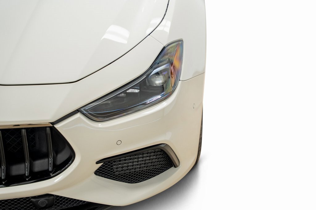 Used 2021 Maserati Ghibli S GranSport image 6