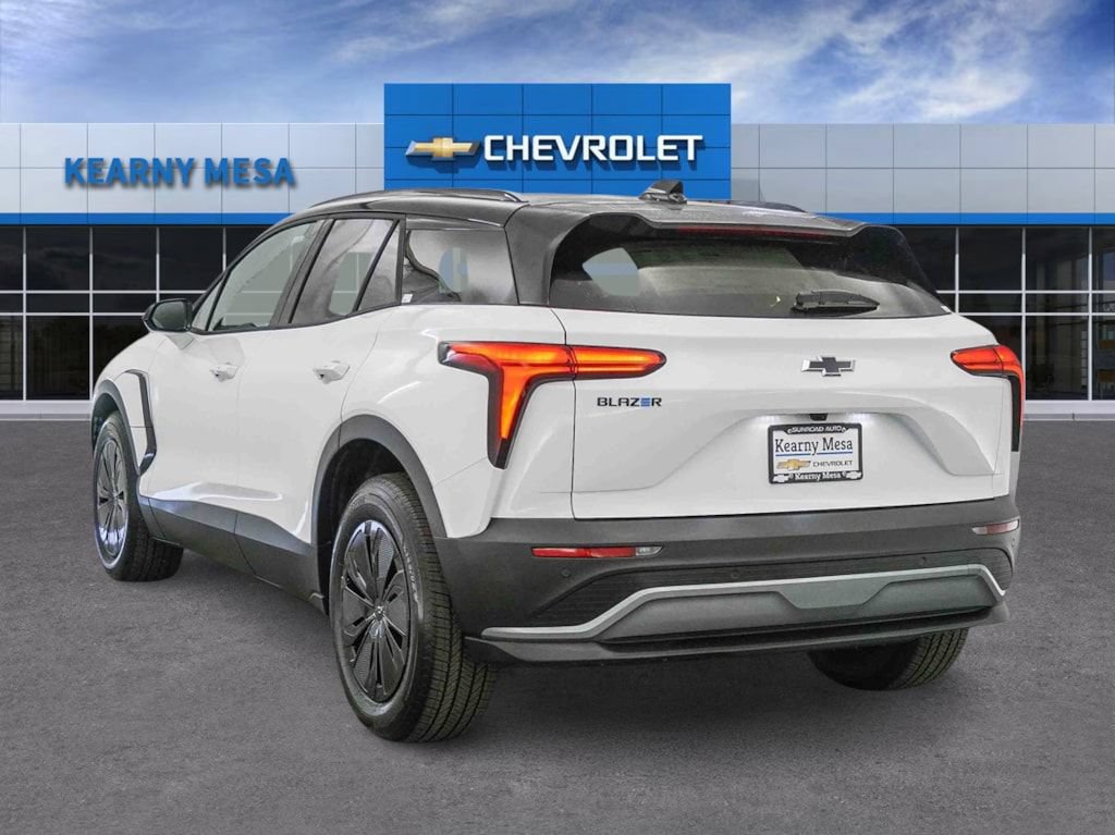 New 2026 Chevrolet Blazer EV LT w/ Midnight/Sport Edition FWD image 6