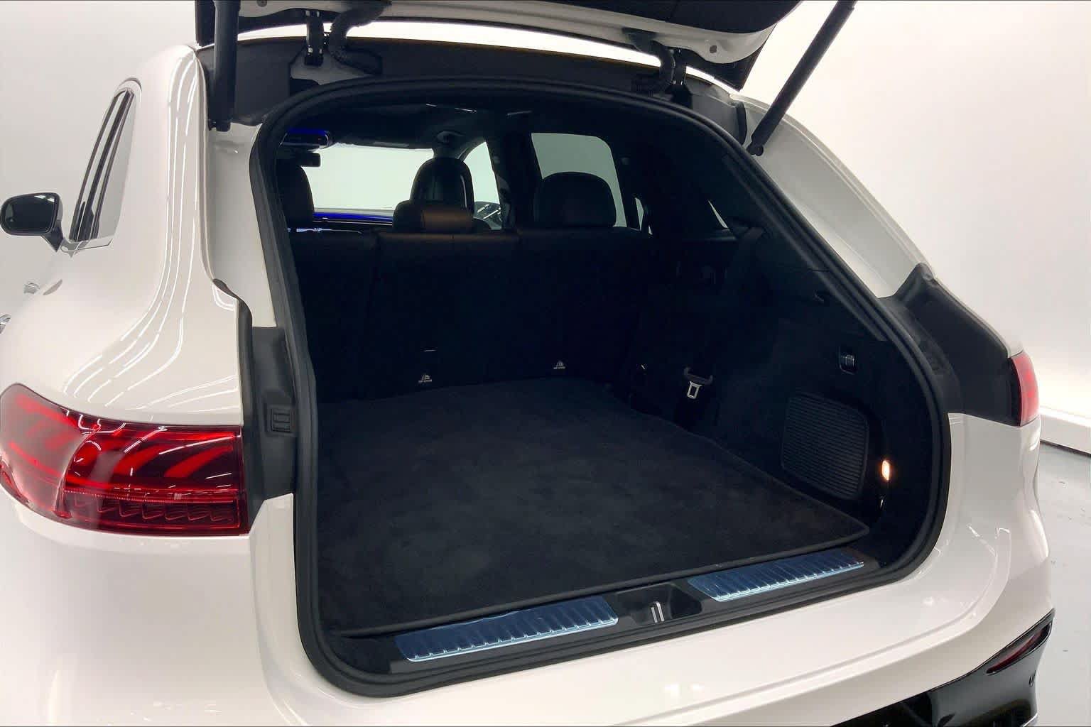 Certified 2023 Mercedes-Benz EQS 580 4MATIC SUV image 16