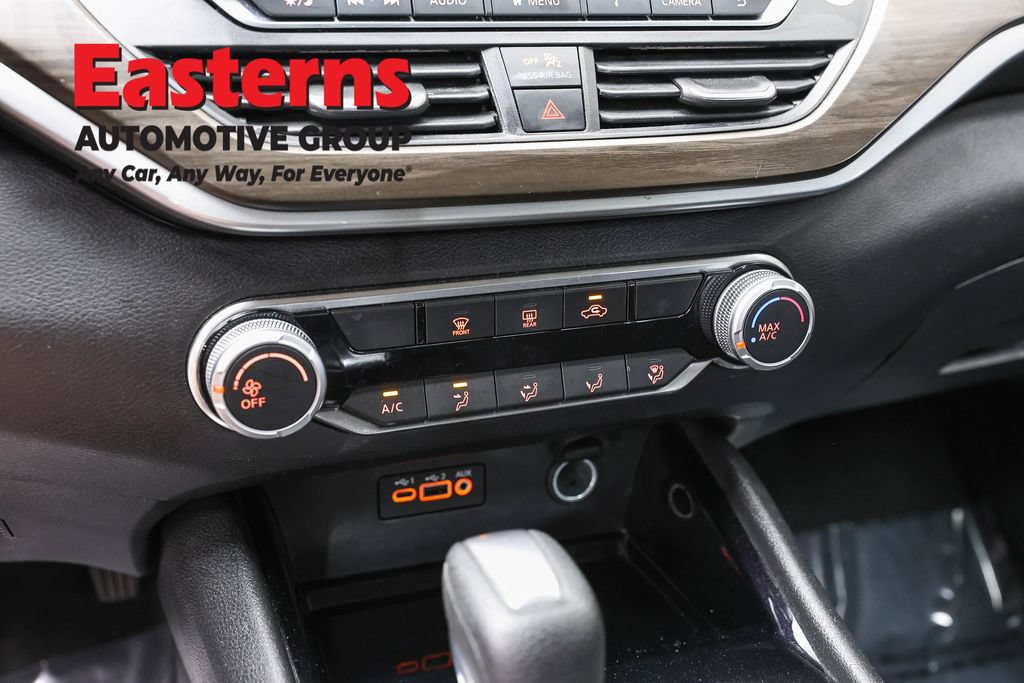 Used 2024 Nissan Altima 2.5 SV FWD image 20