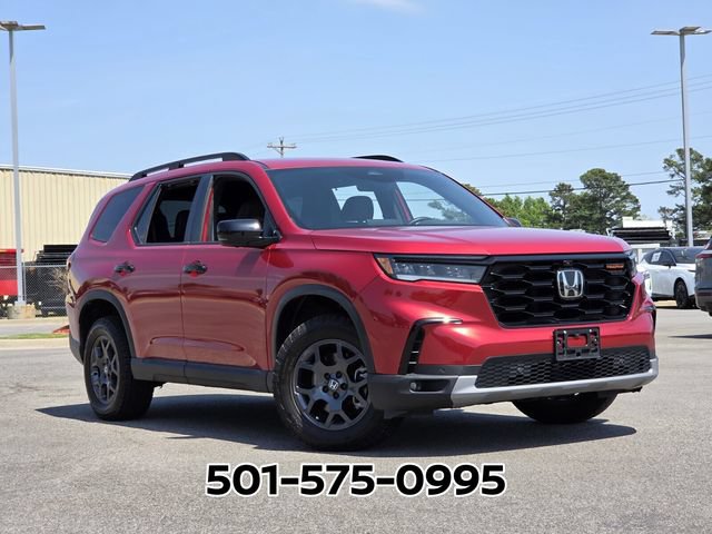 Used 2025 Honda Pilot TrailSport image 24