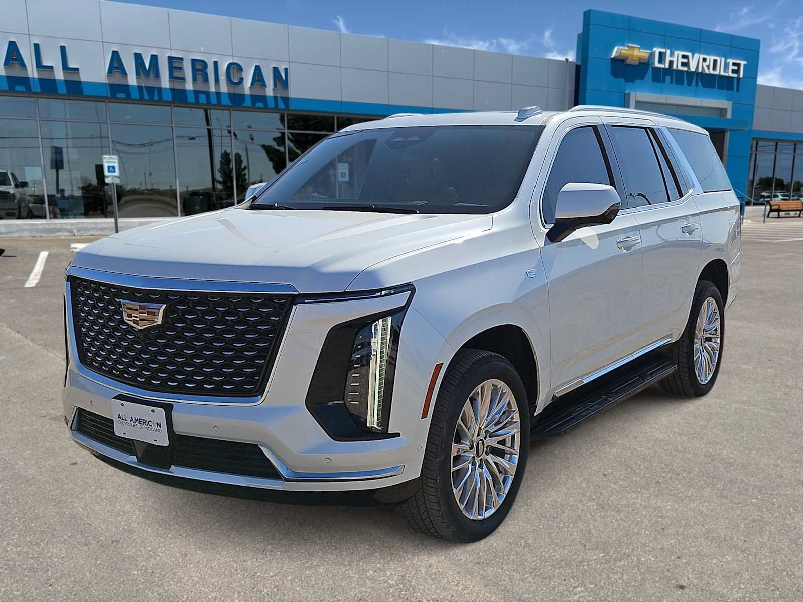 Used 2025 Cadillac Escalade Premium Luxury AWD/4WD image 1