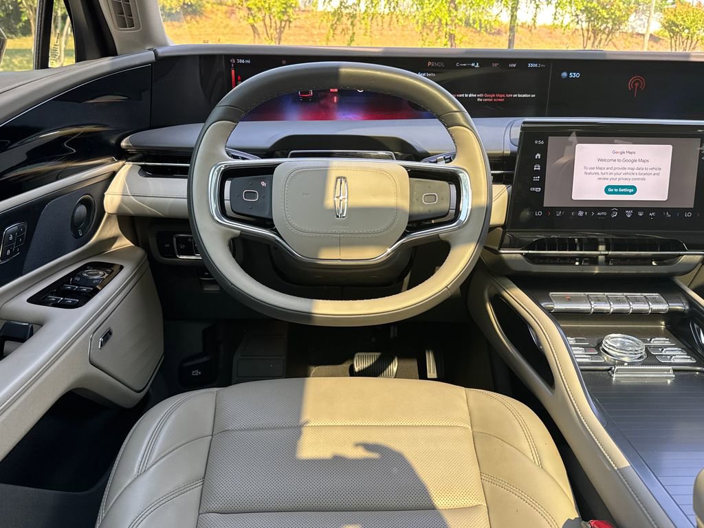 Used 2025 Lincoln Nautilus Premier w/ Equipment Group 102A AWD/4WD image 14