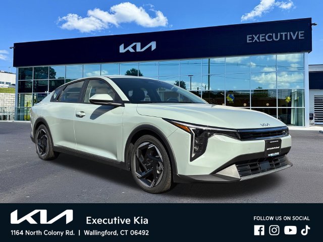 Certified 2026 Kia K4 GT-Line Turbo FWD image 5