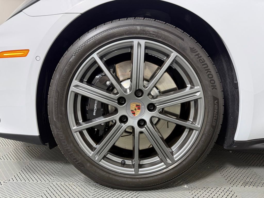 Certified 2026 Porsche Panamera 4S image 11