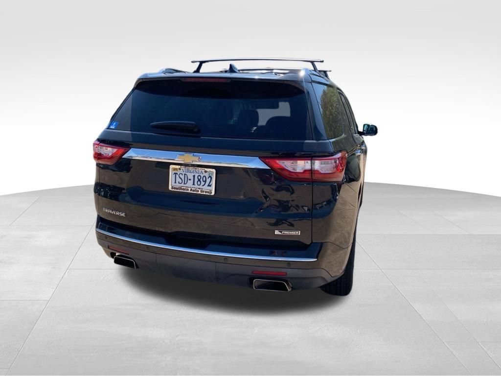 Used 2018 Chevrolet Traverse Premier w/ Driver Confidence II Package FWD image 17