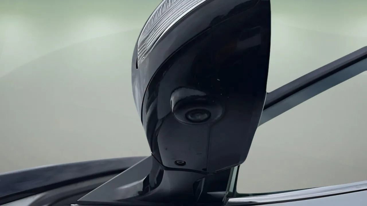 Used 2017 Nissan Maxima Platinum image 28