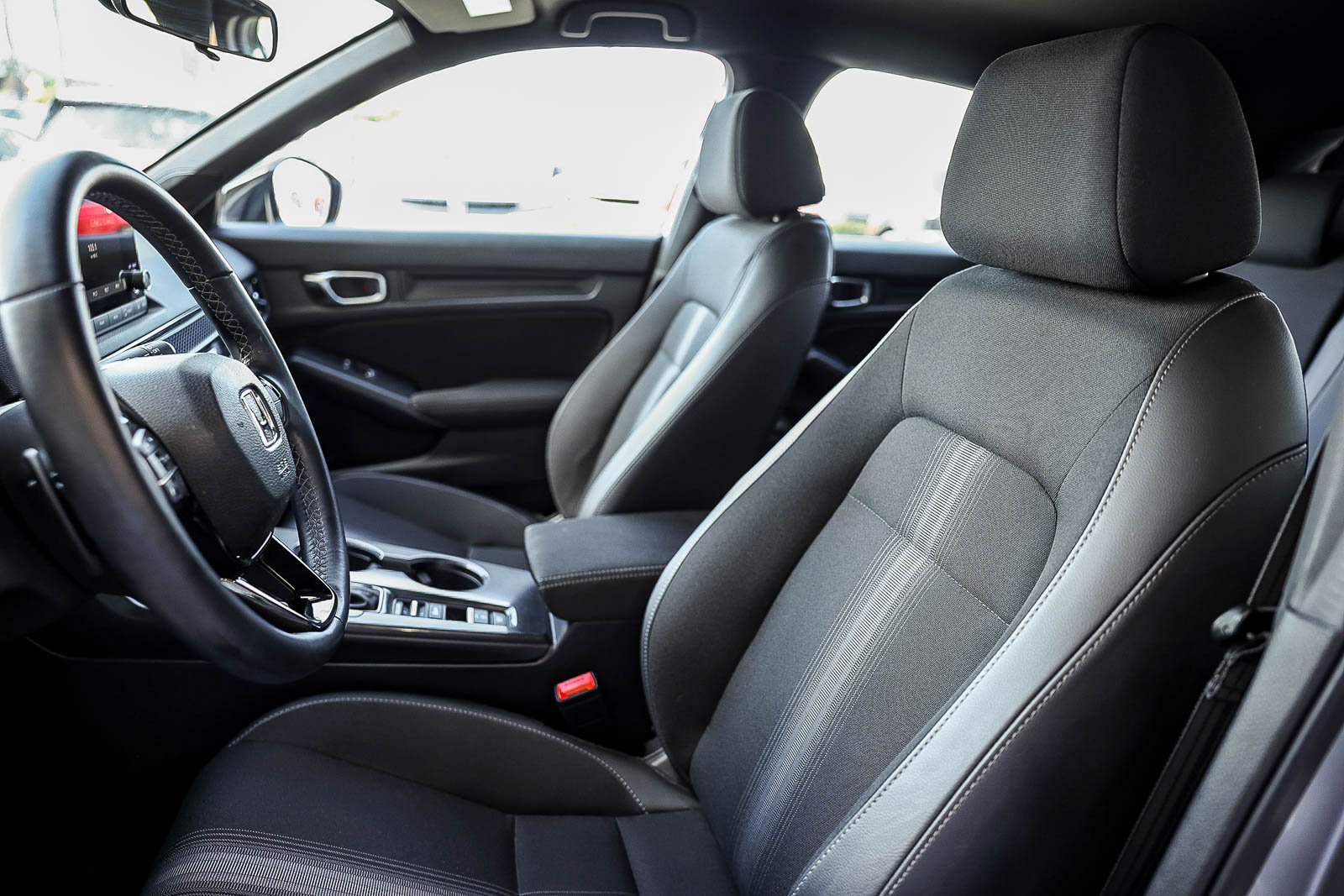 Certified 2025 Honda Civic Sport image 23