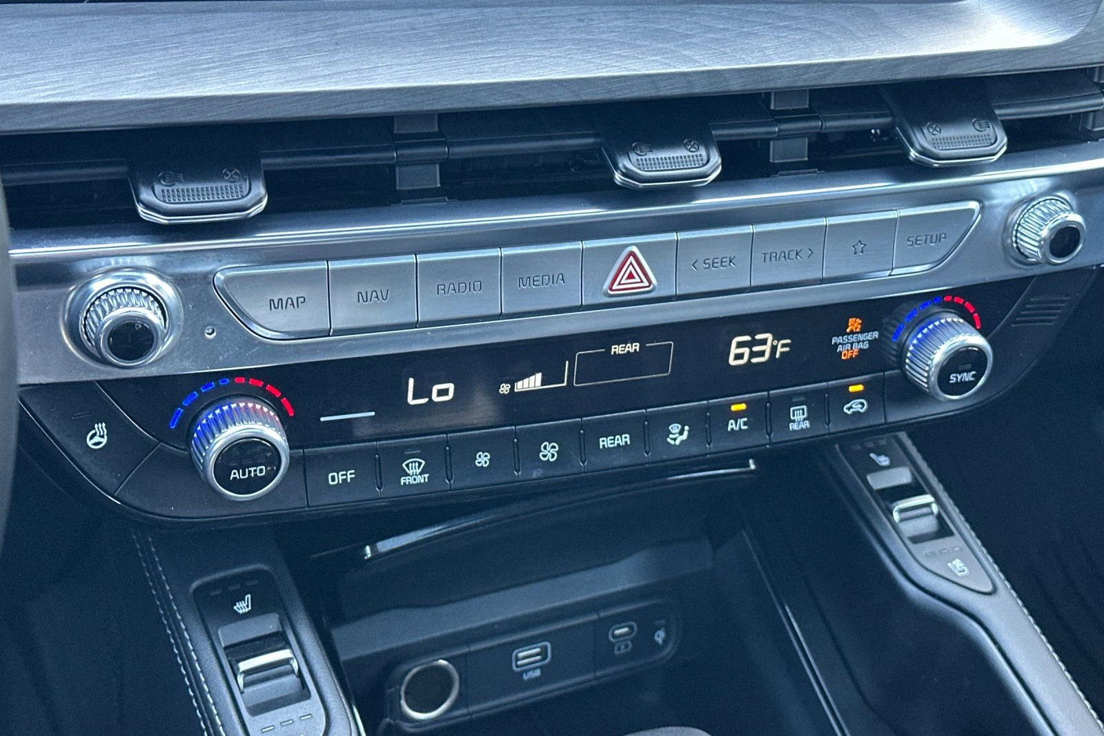 Used 2023 Kia Telluride SX Prestige X-Line image 21