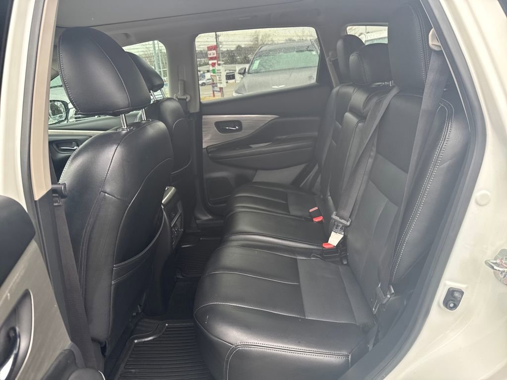 Used 2018 Nissan Murano SV w/ Premium Package image 27
