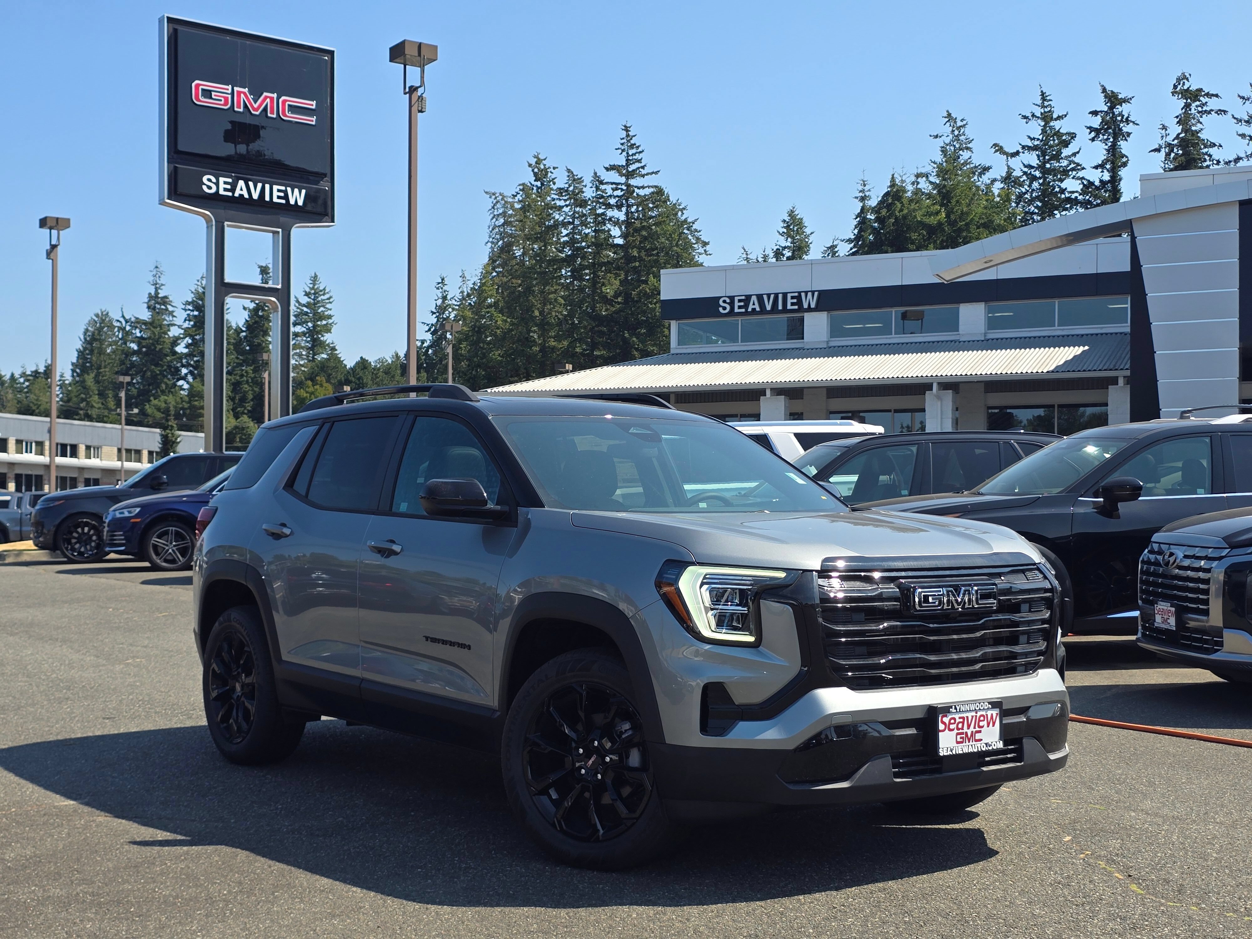 New 2026 GMC Terrain Elevation w/ Elevation Premium Package AWD/4WD image 1