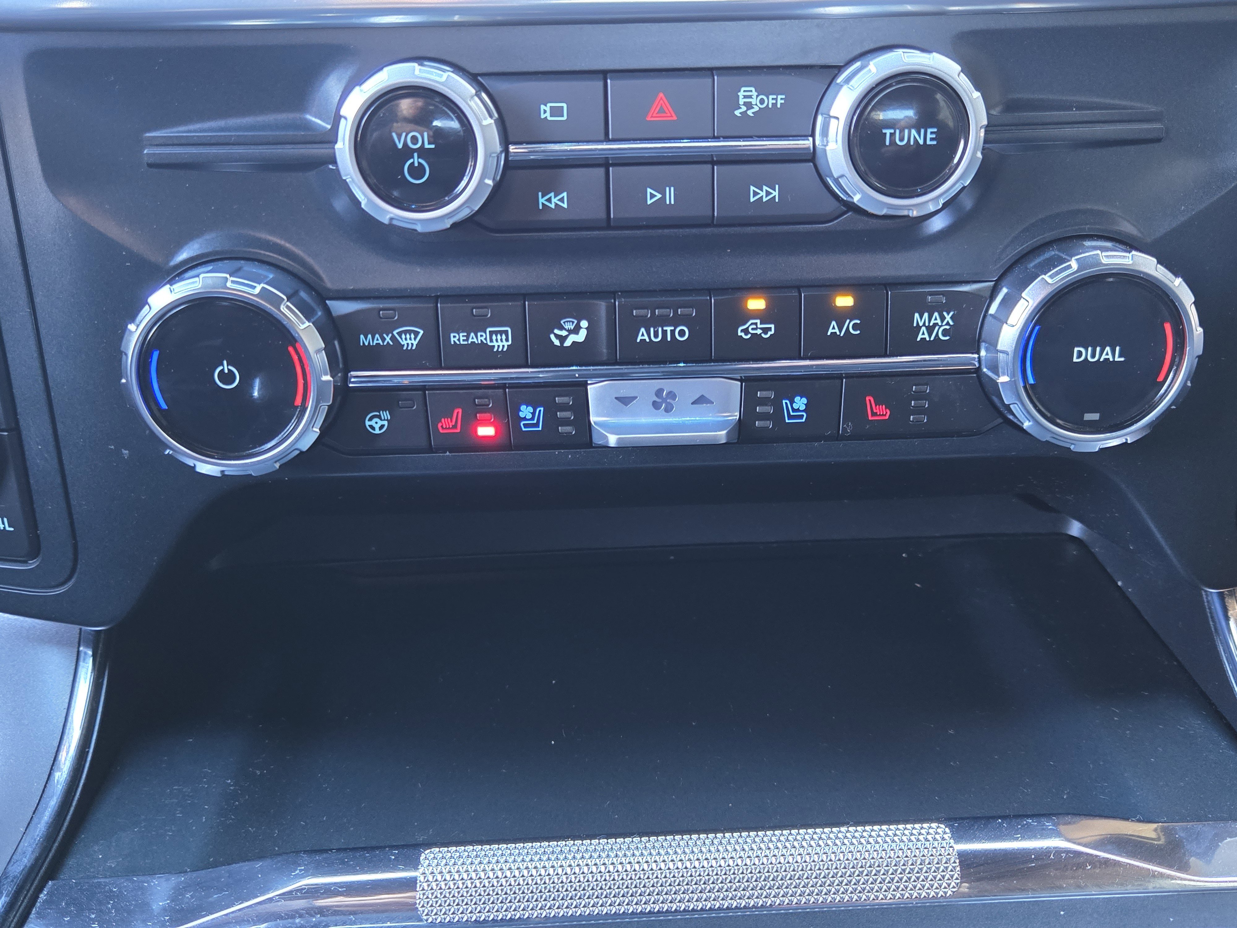 Certified 2025 Ford F150 Lariat image 14