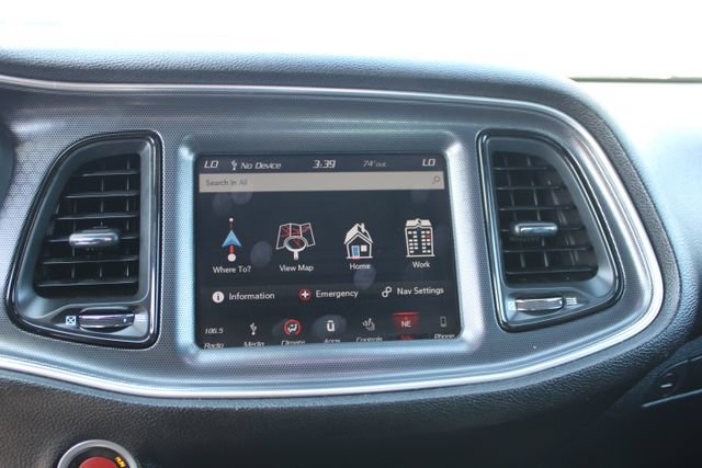 Used 2018 Dodge Challenger SRT w/ Technology Group RWD image 33