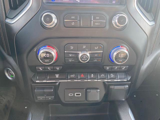 Used 2022 GMC Sierra 2500 AT4 w/ Gooseneck/5TH Wheel Package image 22