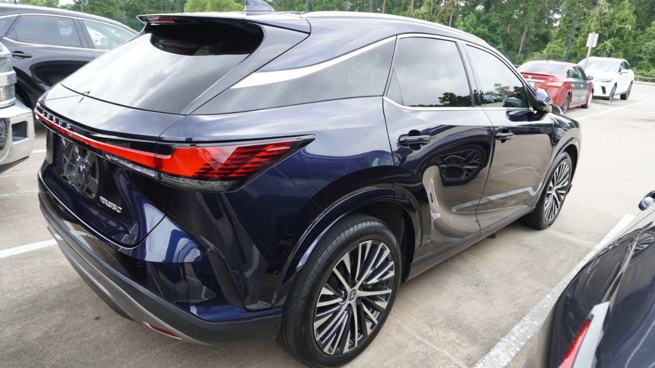 Certified 2023 Lexus RX 350 Premium Plus w/ Cold Area Package FWD image 5