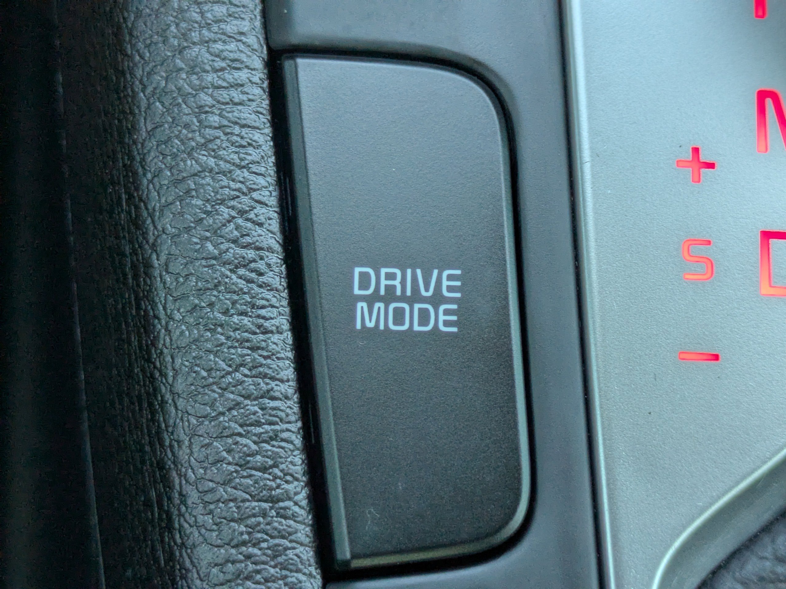 Certified 2023 Kia Forte LXS w/ LXS Technology Package image 25