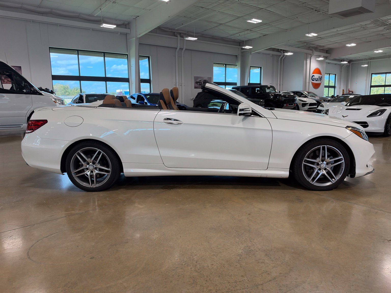 Used 2016 Mercedes-Benz E 550 Cabriolet image 9