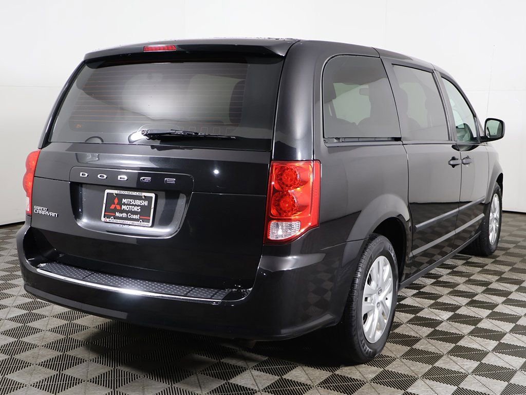 Used 2016 Dodge Grand Caravan American Value Package image 5
