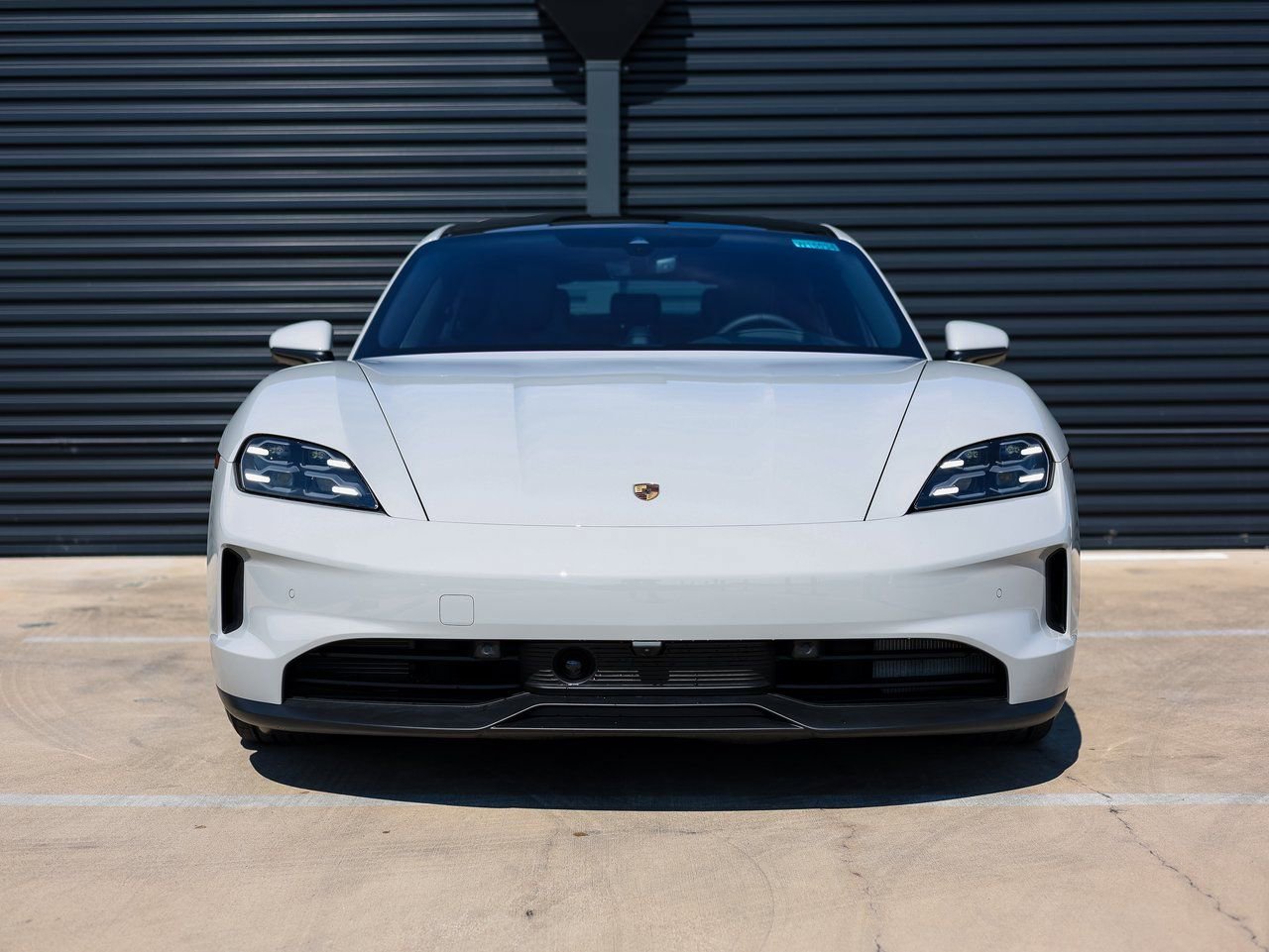 New 2026 Porsche Taycan image 10