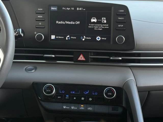 Used 2025 Hyundai Elantra Sport image 15