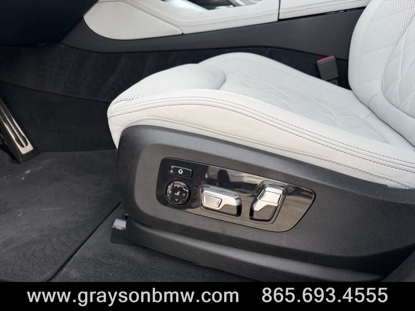 Used 2025 BMW X6 M60i AWD/4WD image 11