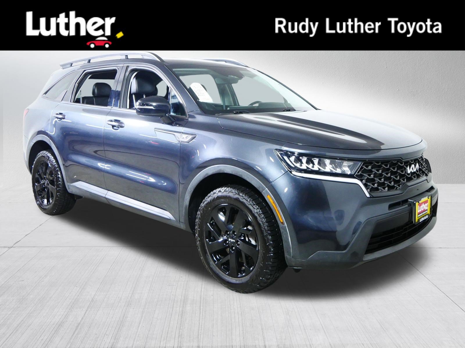 Used 2022 Kia Sorento S AWD/4WD image 1