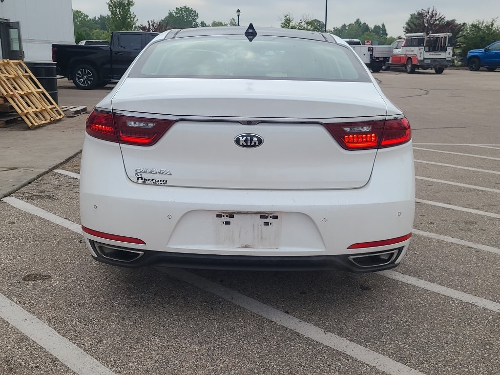 Used 2019 Kia Cadenza Technology FWD image 4
