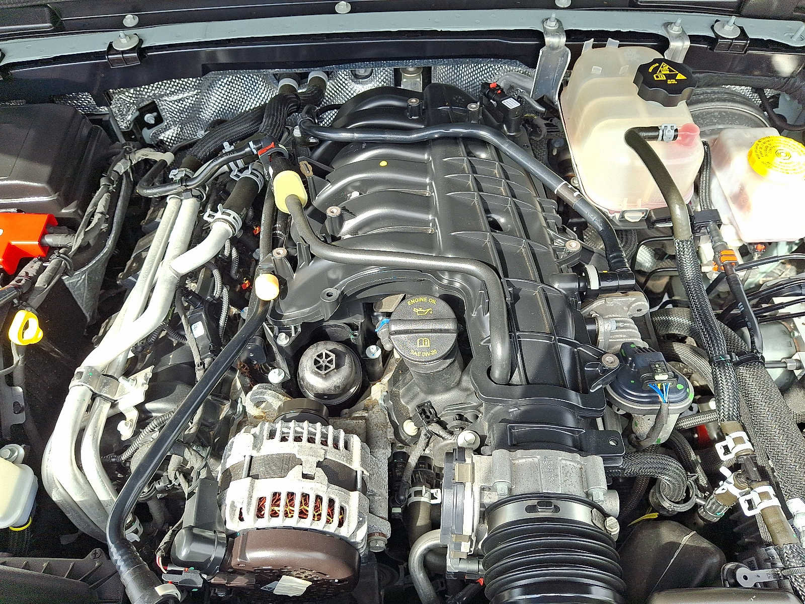 Used 2024 Jeep Wrangler Sport AWD/4WD image 25