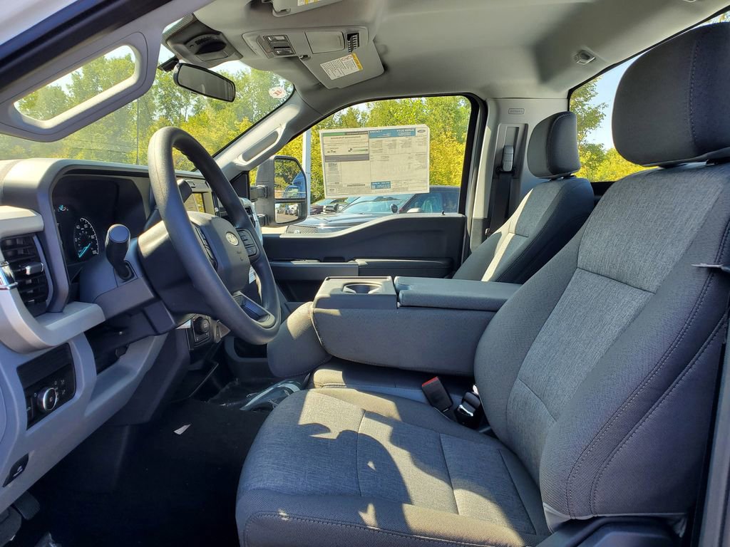 New 2026 Ford F350 XL w/ STX Appearance Package AWD/4WD image 8