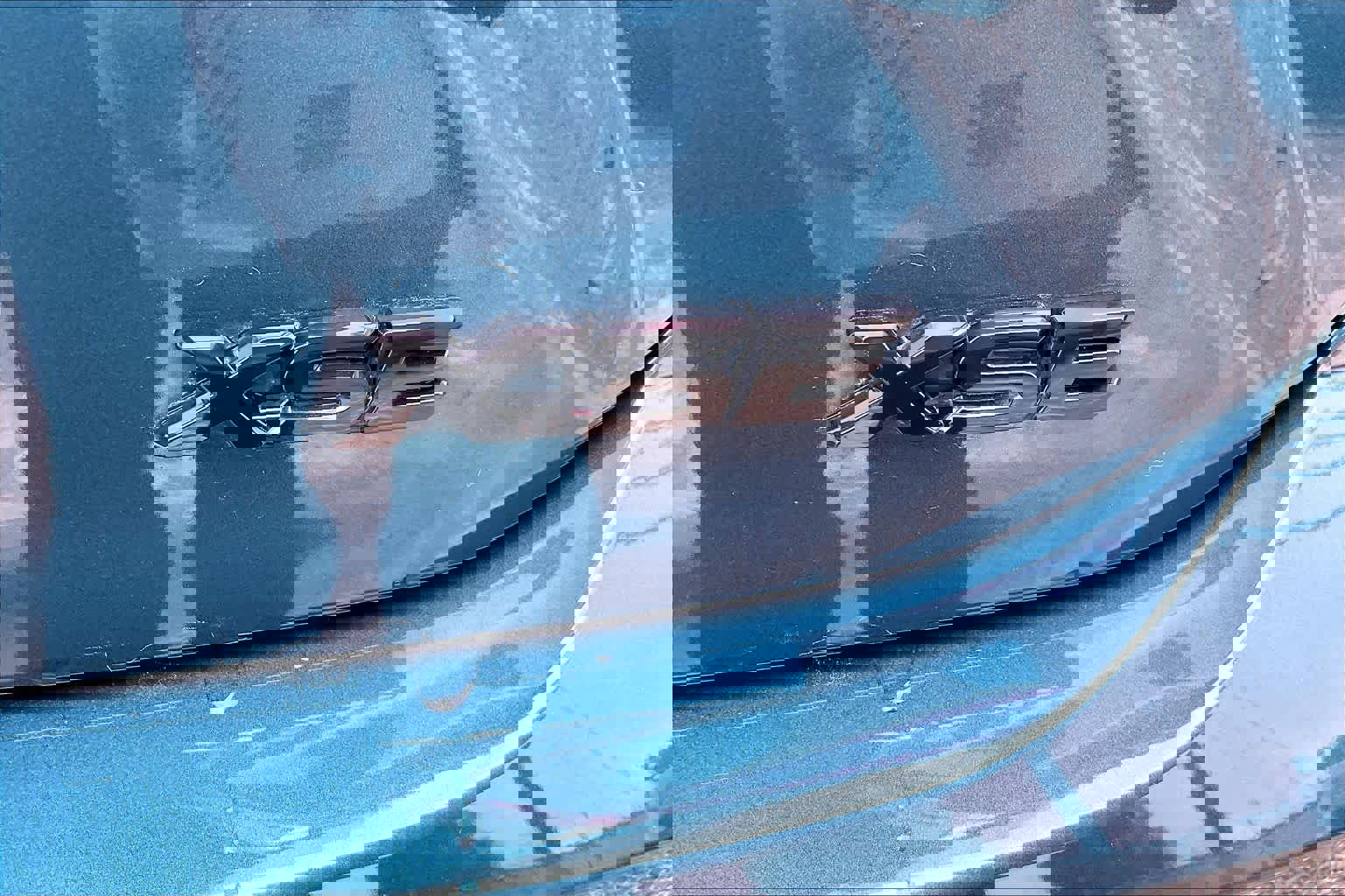 Used 2025 Toyota Camry XSE FWD image 10