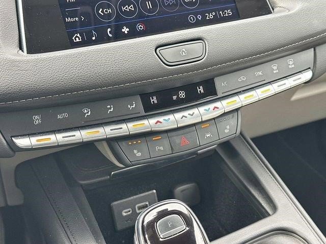 Certified 2023 Cadillac XT4 Premium Luxury w/ Cold Weather Package AWD/4WD image 25
