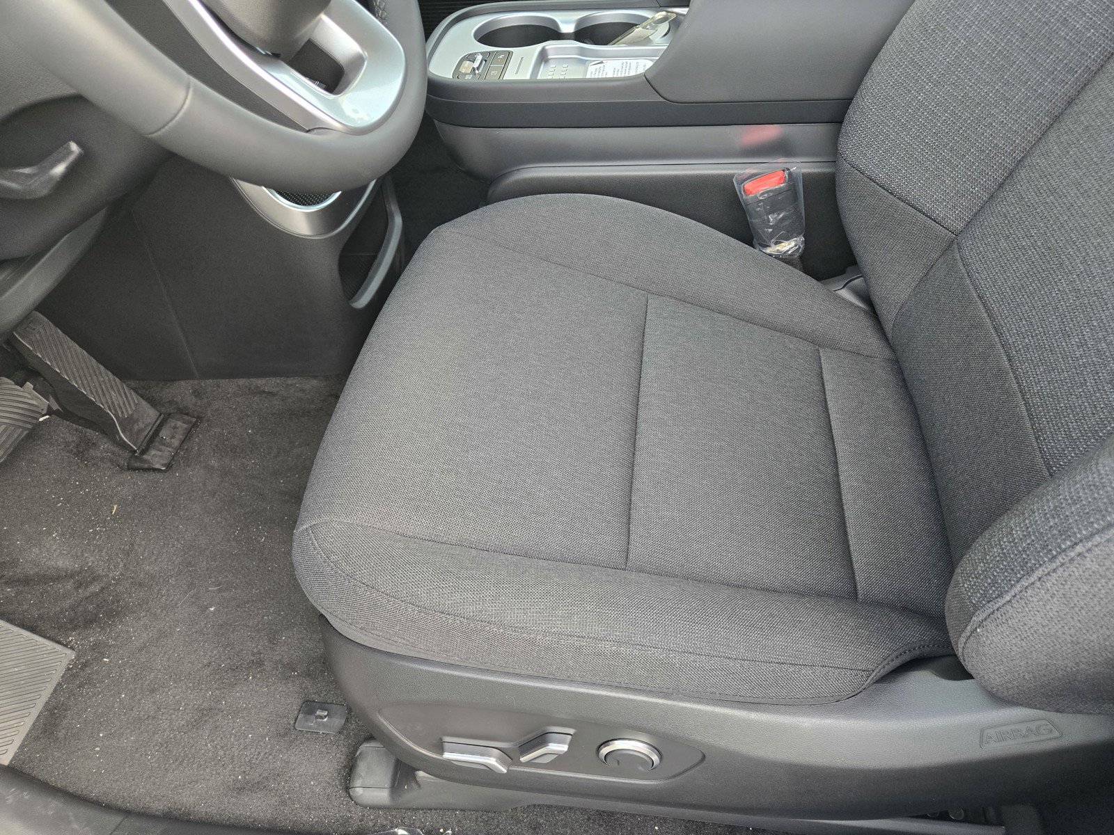 New 2026 Hyundai Ioniq 9 SE w/ Tow & Go Package image 21