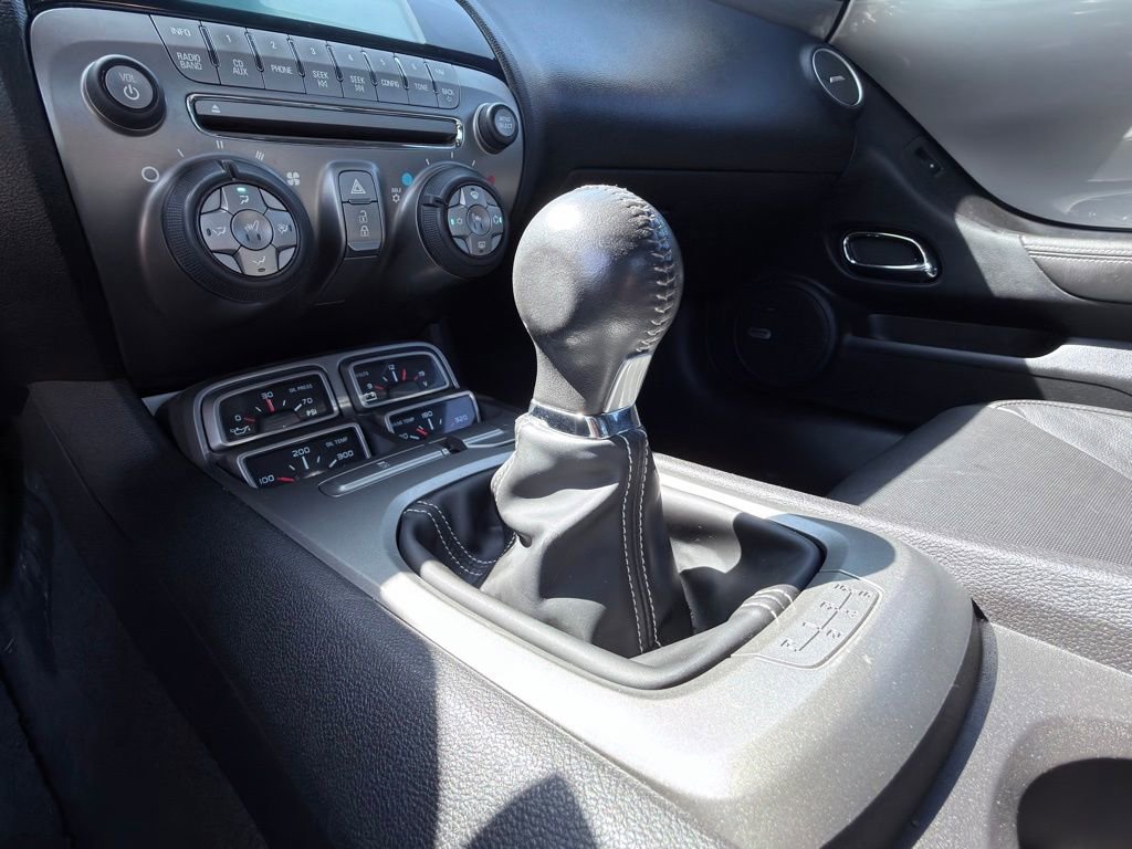 Used 2010 Chevrolet Camaro LT RWD image 5