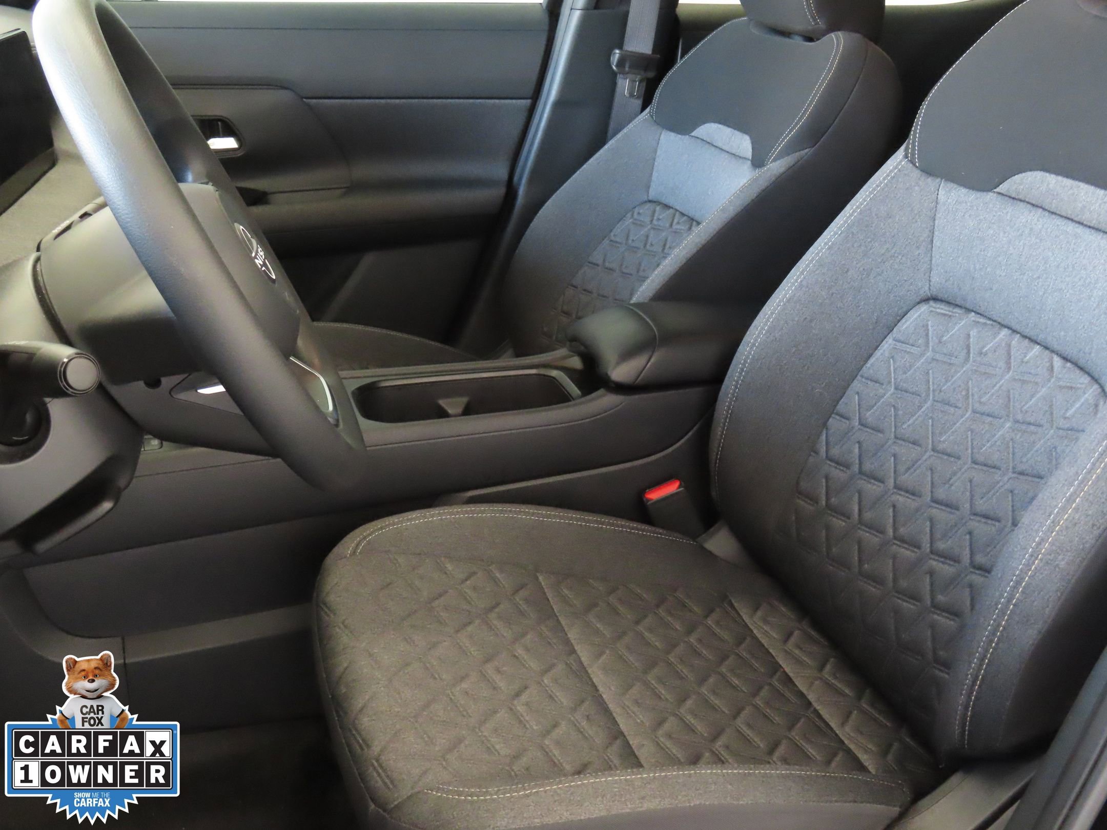 Used 2025 Nissan Kicks SV image 12