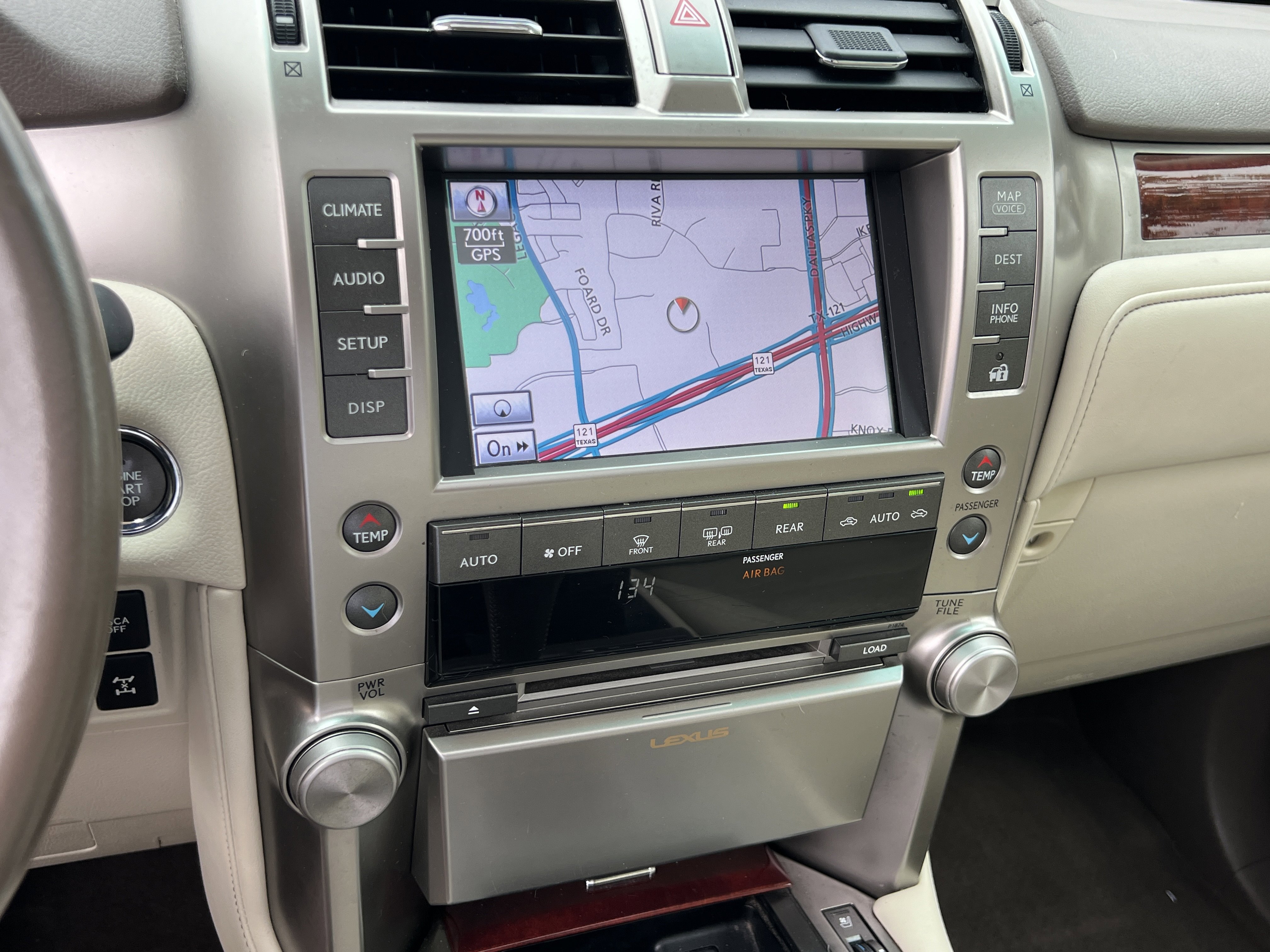 Used 2013 Lexus GX 460 w/ Comfort Plus Pkg image 16